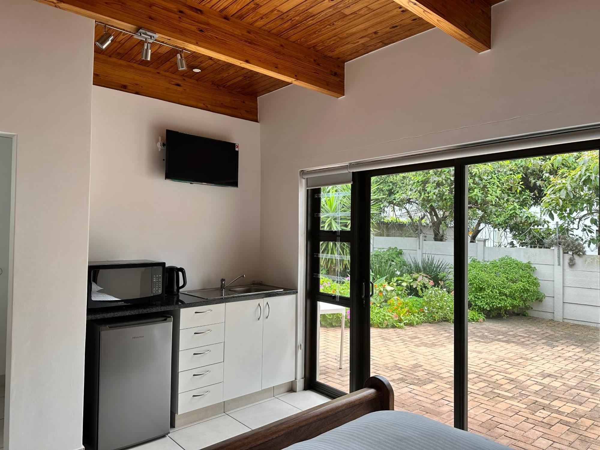 Hotel Gigi At The Palm Tree Plettenberg Bay Exterior foto
